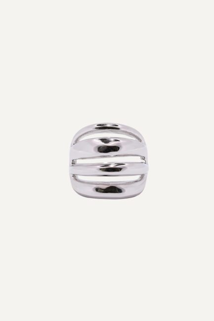 Inel Unique Silver din inox argintiu cu design sculptural din benzi suprapuse - Marizzo